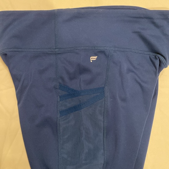 Fabletics Motion 365 Legging - Picture 3 of 4